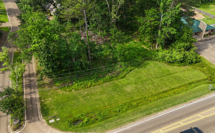 Pictures of Land property located at Rice Rd, Ridgeland, MS 39157 for sales - image #1