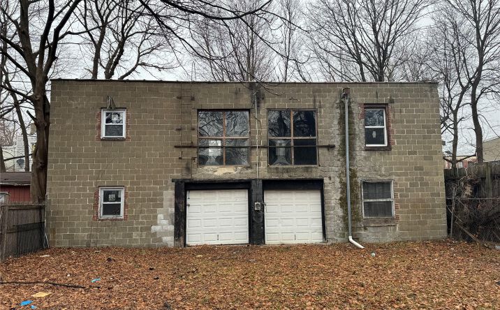 Pictures of Industrial property located at 18 Hasbrouck Street, Newburgh (City), NY 12550 for sales - image #1