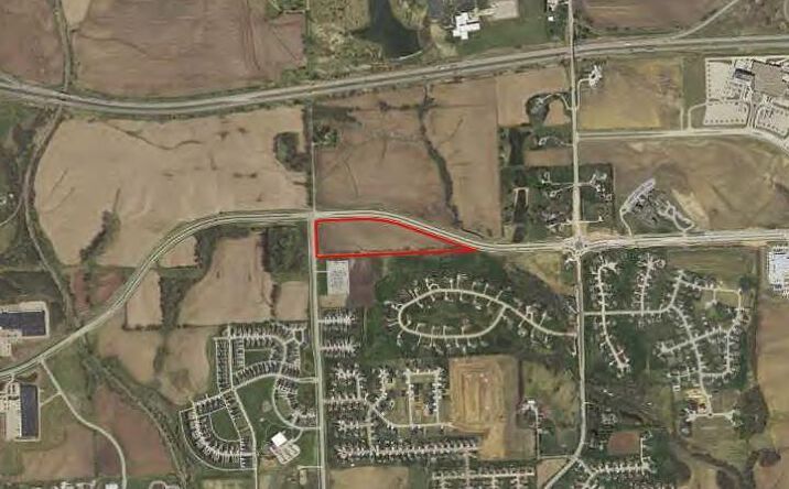 Pictures of Land property located at Veterans Memorial Parkway, Davenport, IA 52807 for sales - image #1