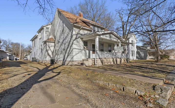 Pictures of Multifamily, Office property located at 414 Laramie Street, Manhattan, KS 66502 for sales - image #1