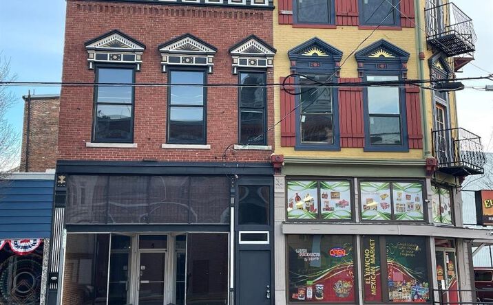 Pictures of Retail property located at 5 E Market St., Huntington, IN 46750 for sales - image #1