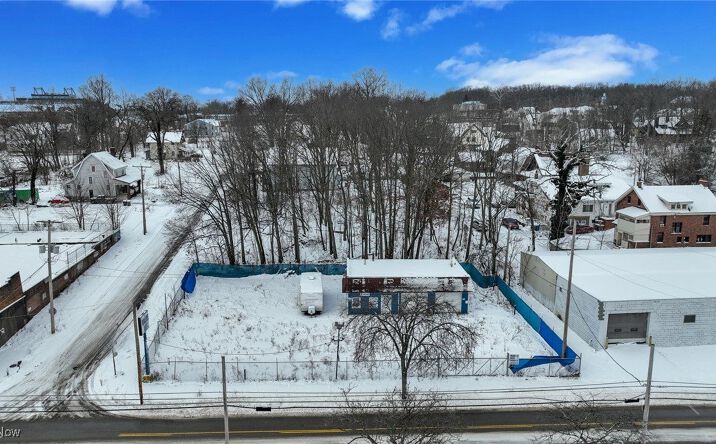 Pictures of Special Purpose property located at 900 Wick Avenue, Youngstown, OH 44505 for sales - image #1