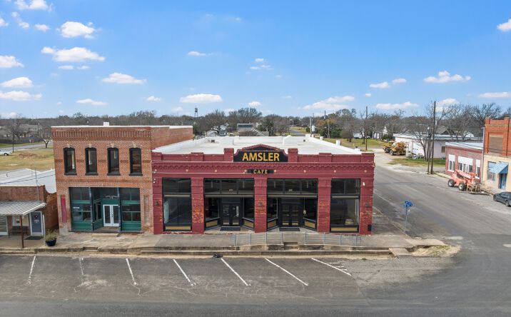 Pictures of Retail, Hospitality, Special Purpose property located at 6735 Lone Star Pkwy, Crawford, TX 76638 for sales - image #1