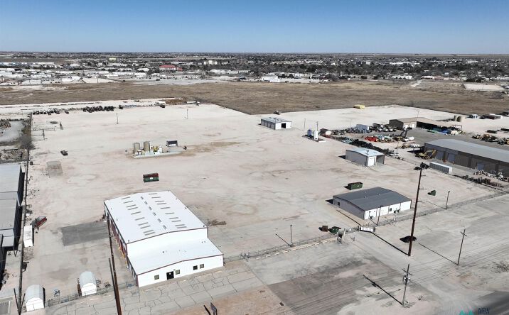 Pictures of Mixed Use, Office, Retail, Industrial property located at 1908 W Bender Boulevard, Hobbs, NM 88240 for sales - image #1