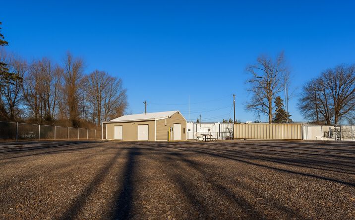 Pictures of Industrial property located at 320 Tilton Rd, Northfield, NJ 08225 for sales - image #1