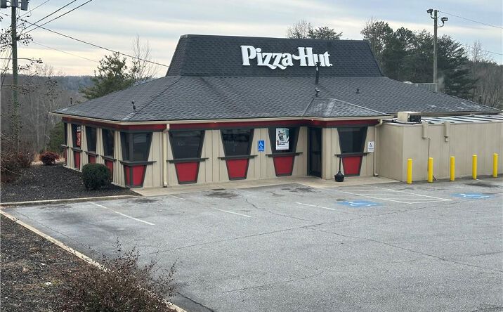 Pictures of Business for Sale, Retail property located at 1352 S Chestatee Street, Dahlonega, GA 30533 for sales - image #1