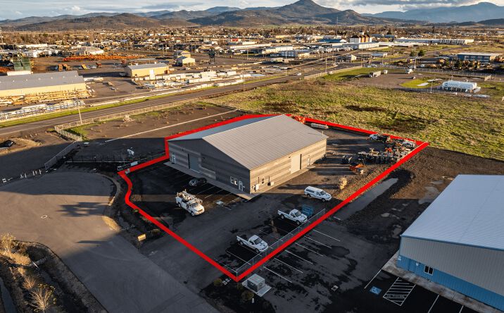 Pictures of Industrial property located at 1918 Bobcat Way, Medford, OR 97503 for sales - image #1
