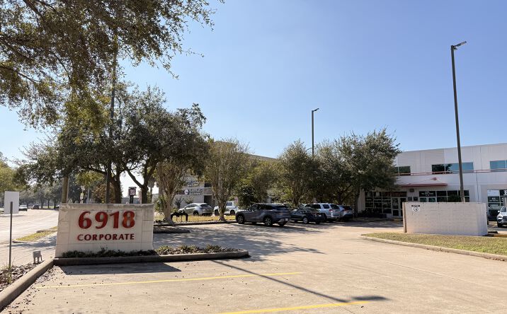 Pictures of Mixed Use, Office property located at 6918 Corporate Dr, Unit A8, Houston, TX 77036 for sales - image #1