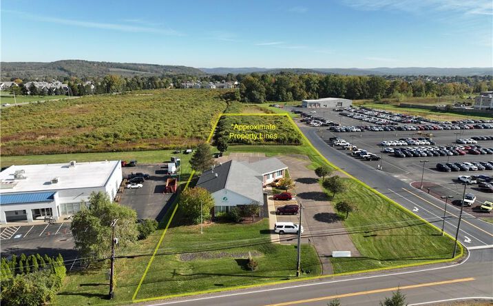 Pictures of Hospitality, Mixed Use, Office, Retail property located at 226 Colonial Dr, Horseheads, NY 14845 for sales - image #1