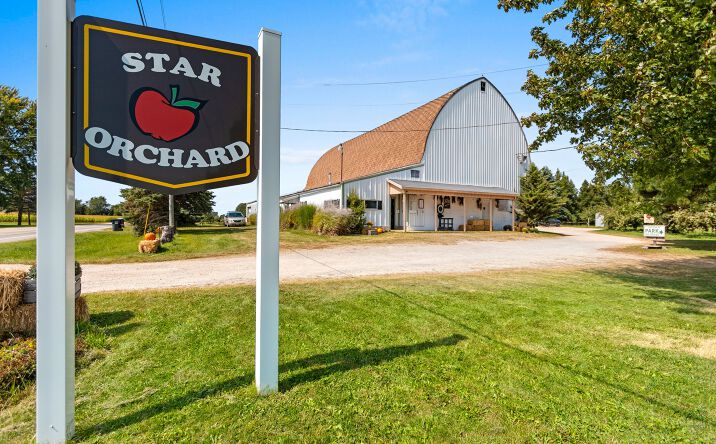 Pictures of Business for Sale property located at 253 County Rd CE, Kaukauna, WI 54130 for sales - image #1