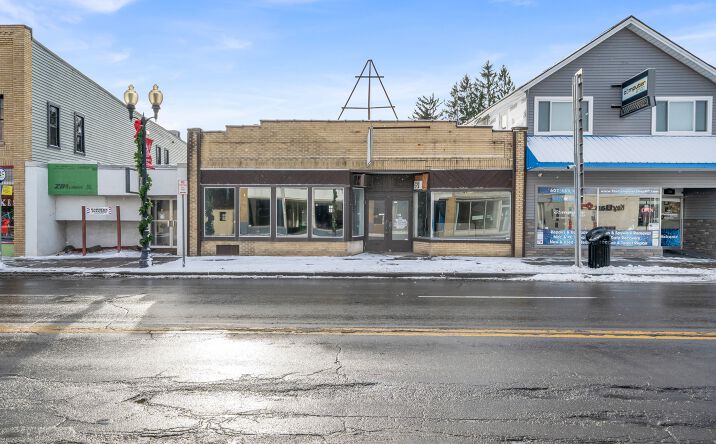 Pictures of Retail property located at 114 W Main St, Endicott, NY 13760 for sales - image #1