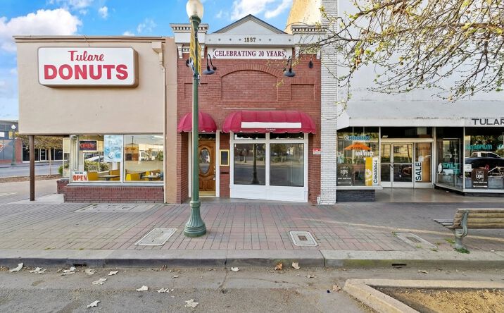Pictures of Office, Retail property located at 143 E Tulare Ave, Tulare, CA 93274 for sales - image #1