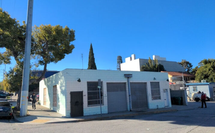 Pictures of Industrial, Mixed Use property located at 700 Vesta St, Inglewood, CA 90302 for sales - image #1