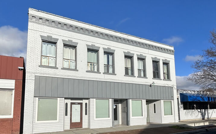 Pictures of Mixed Use, Multifamily, Retail property located at 1722 W Broadway Ave, Spokane, WA 99201 for sales - image #1
