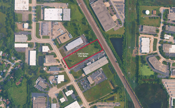 Pictures of Land property located at 913 Tower Rd, Mundelein, IL 60060 for sales - image #1