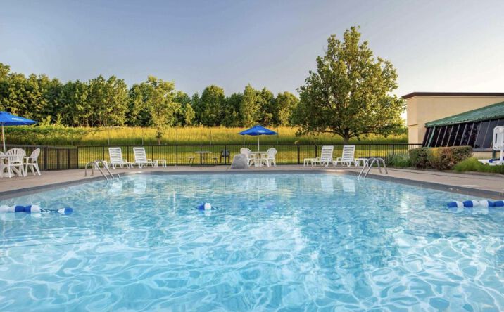 Pictures of Hospitality property located at 8040 Perry Hwy, Erie, PA 16509 for sales - image #1