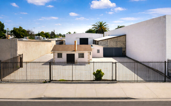 Pictures of Industrial property located at 2346 durfee, el monte, CA 91732 for sales - image #1