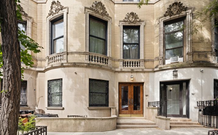 Pictures of Multifamily property located at 323 W 89th St, New York, NY 10024, 4 W 90th St, New York, NY 10024, 447 W 47th St, New York, NY 10024 for sales - image #1