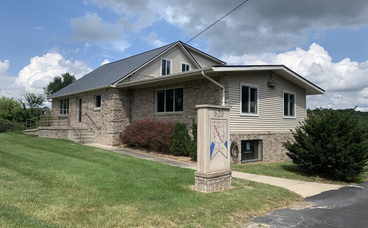 Pictures of Office property located at 620 N Burkhart Road, Howell, MI 48843 for sales - image #1