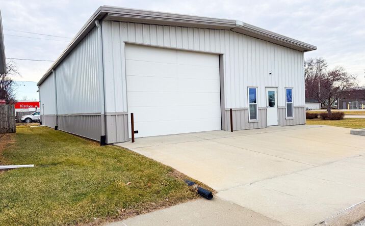 Pictures of Industrial property located at 108 W Hammond Street, Red Oak, IA 51566 for sales - image #1