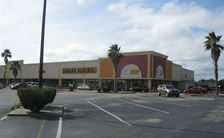 Pictures of Mixed Use, Retail property located at 801 Dixon Blvd, Cocoa, FL 32922 for sales - image #1