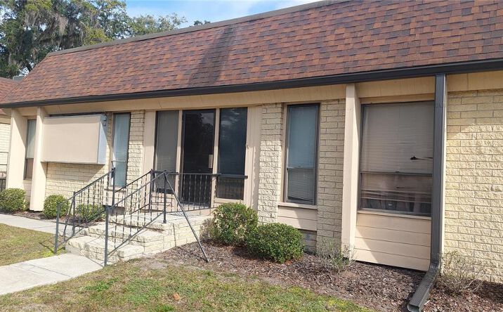 Pictures of Office property located at 1103 NW 13th Street, Gainesville, FL 32601 for sales - image #1