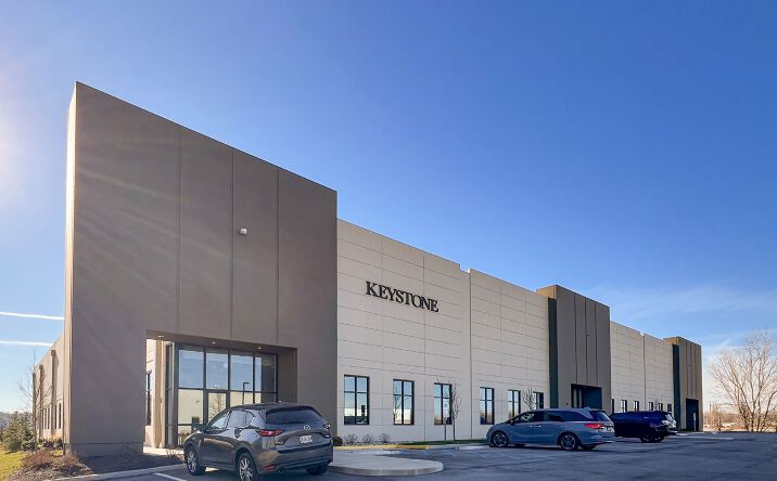 Pictures of Industrial property located at 673 Spirit Valley West Dr, Chesterfield, MO 63005 for sales - image #1