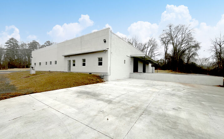 Pictures of Industrial property located at 407 River Heights Cir, Anderson, SC 29621 for sales - image #1