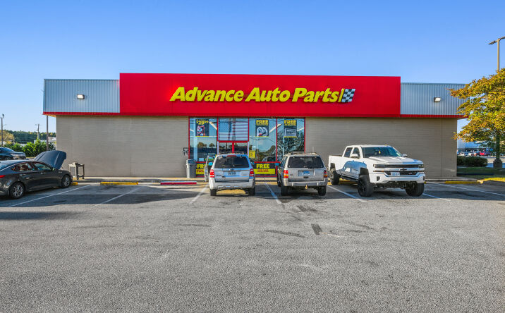 Pictures of Retail property located at 1280 Armory Dr, Franklin, VA 23851 for sales - image #1