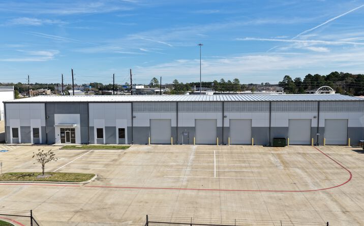 Pictures of Industrial property located at 13915 Service Center Rd, Tomball, TX 77377 for sales - image #1