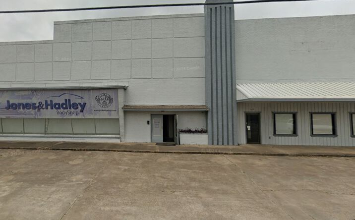 Pictures of Retail, Office, Special Purpose property located at 608 N Front St, Angleton, TX 77515, 605 N Velasco St, Angleton, TX 77515 for sales - image #1