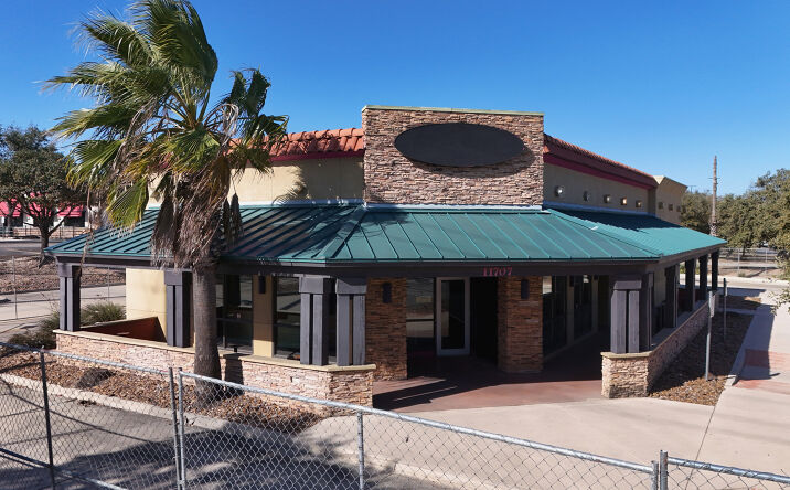 Pictures of Retail property located at 11707 TX-1604 Loop, Helotes, TX 78023 for sales - image #1