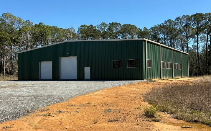 Pictures of Industrial property located at 3524 Roberts Rd, Moss Point, MS 39562 for sales - image #1