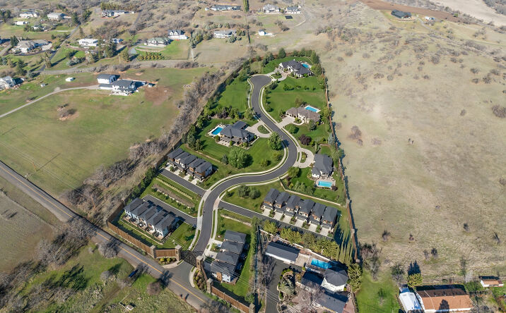 Pictures of Land property located at 0 Cherry Lane, TL #2200, Medford, OR 97504 for sales - image #1