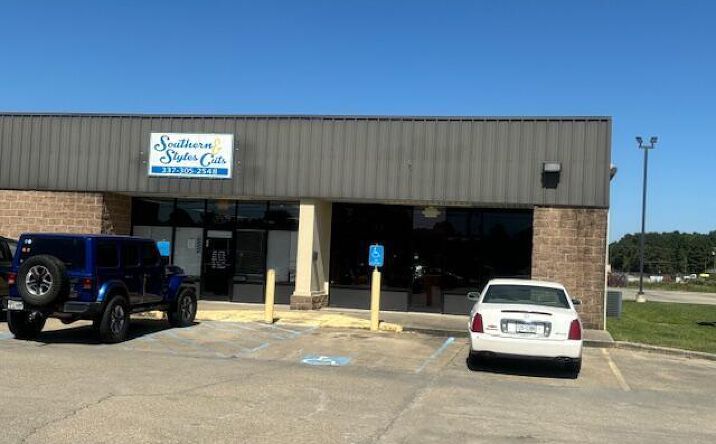 Pictures of Retail property located at 920 E Laurel Ave, Eunice, LA 70535 for sales - image #1