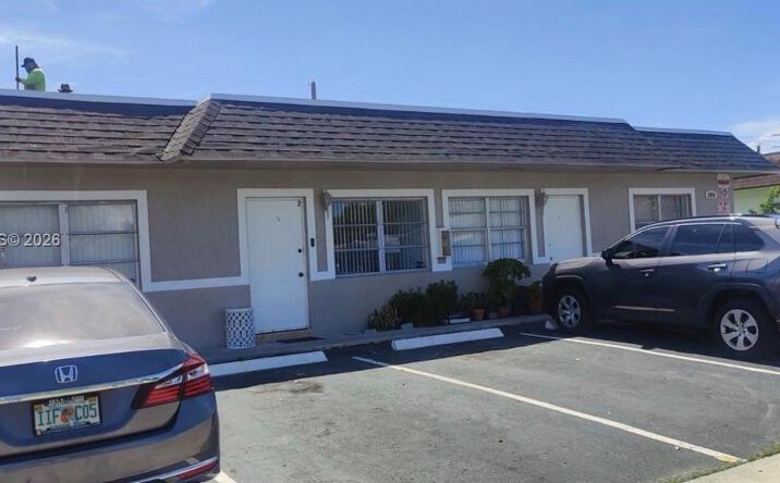 Pictures of Multifamily property located at 3970 NW 31st Ter, Lauderdale Lakes, FL 33309 for sales - image #1