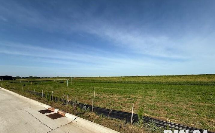 Pictures of Land property located at 6832 Meghan Avenue, Bettendorf, IA 52722 for sales - image #1