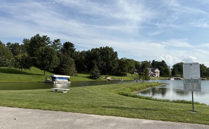 Pictures of Land property located at Lot 3 FYRE LAKE Drive, Sherrard, IL 61281 for sales - image #1