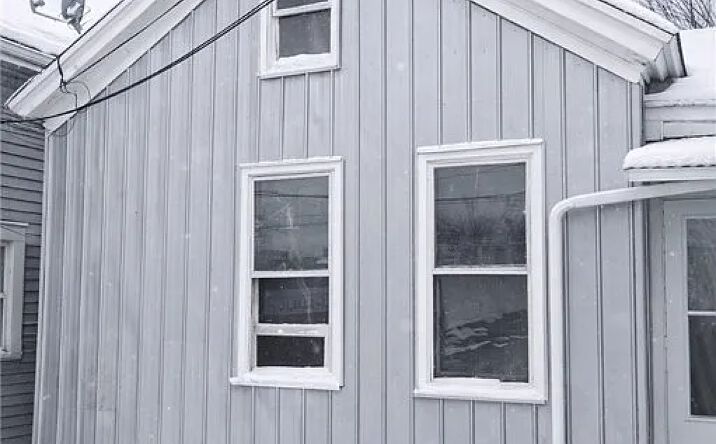 Pictures of Multifamily property located at 205 Danforth St, Syracuse, NY 13208 for sales - image #1