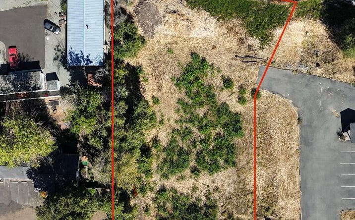 Pictures of Land property located at 311 S Pacific Hwy, Talent, OR 97540 for sales - image #1
