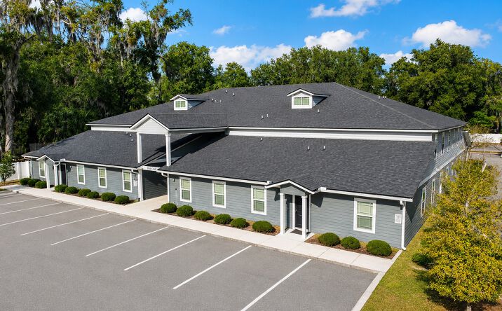 Pictures of Multifamily property located at 806 OAK Street, Green Cove Springs, FL 32043 for sales - image #1