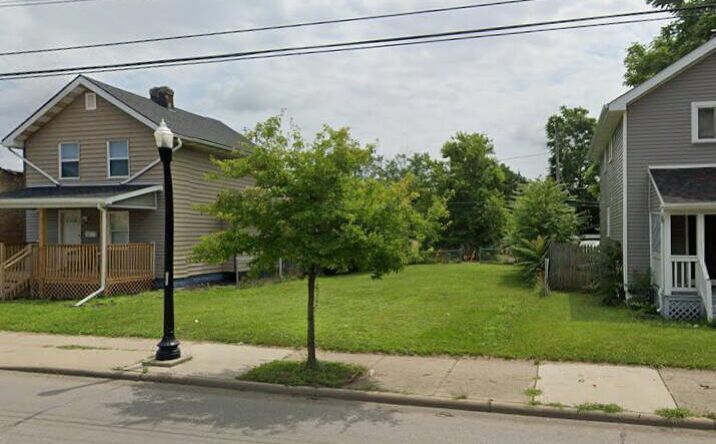 Pictures of Land, Mixed Use property located at 2126 Cleveland Avenue, Columbus, OH 43211 for sales - image #1