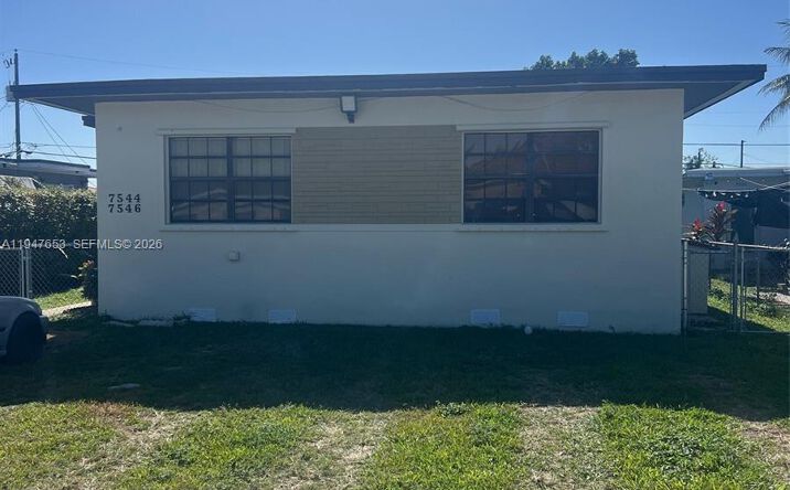 Pictures of Multifamily property located at 7546 NW 2nd Ter, Miami, FL 33126 for sales - image #1