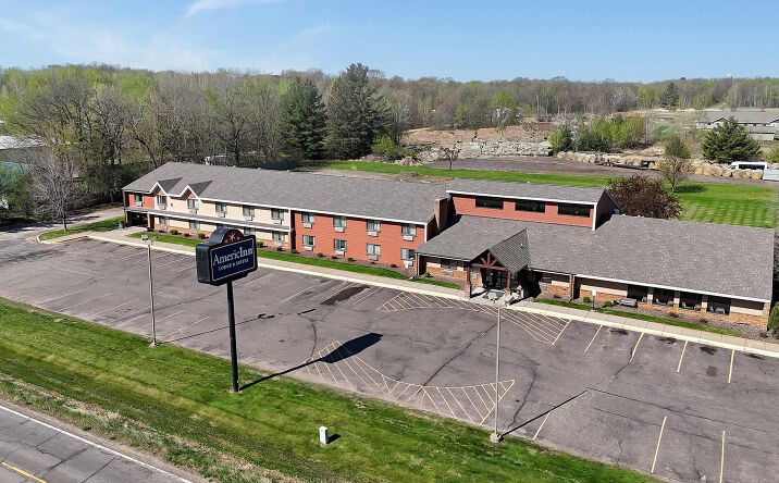 Pictures of Hospitality property located at 1877 Frontage Rd, Mora, MN 55051 for sales - image #1