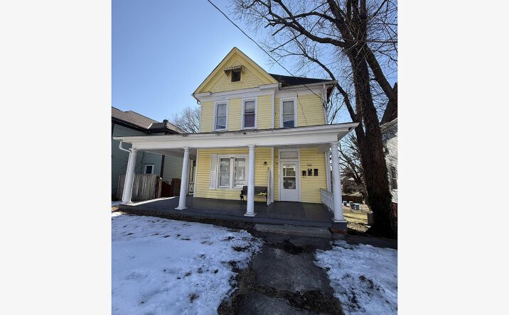 Pictures of Multifamily property located at 518 Highland Ave SW, Roanoke, VA 24016 for sales - image #1