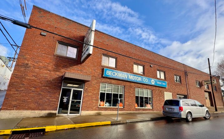 Pictures of Industrial, Office, Retail property located at 110 Penn Ave, Mount Oliver, PA 15210 for sales - image #1