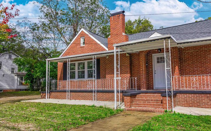 Pictures of Office, Mixed Use property located at 3105 W Meighan Blvd, Gadsden, AL 35904 for sales - image #1