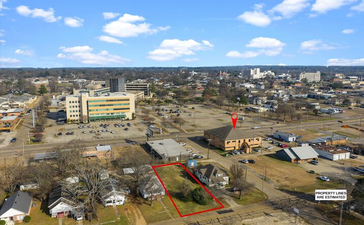 Pictures of Land property located at 1008 Spruce St, Texarkana, TX 75501 for sales - image #1
