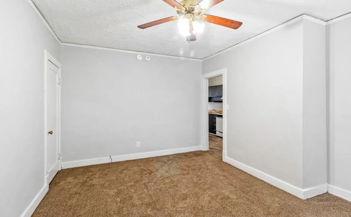 Pictures of Multifamily property located at 3610-3614 Del Park Terrace, Louisville, KY 40211 for sales - image #1