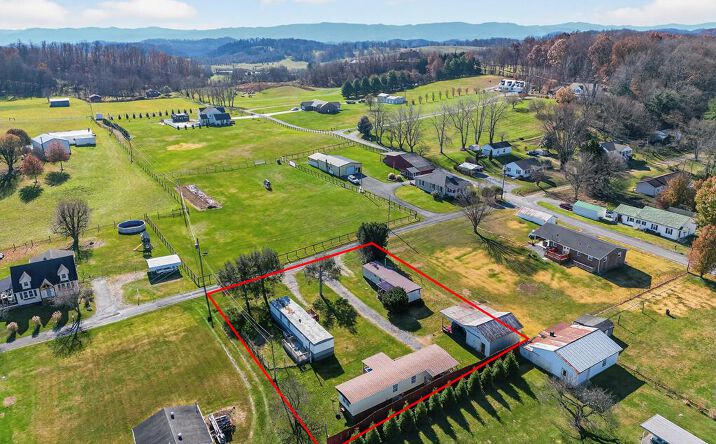 Pictures of Mobile Home Park property located at Kenwood Dr, Meadowview, VA 24361 for sales - image #1